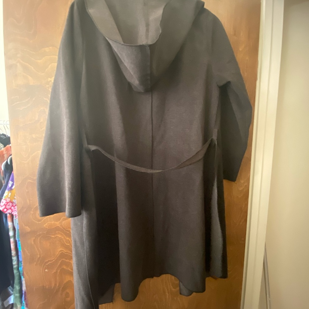 Jacket - Picture 2 of 4